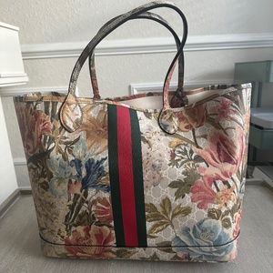 Gucci Tote Bag- Never Worn